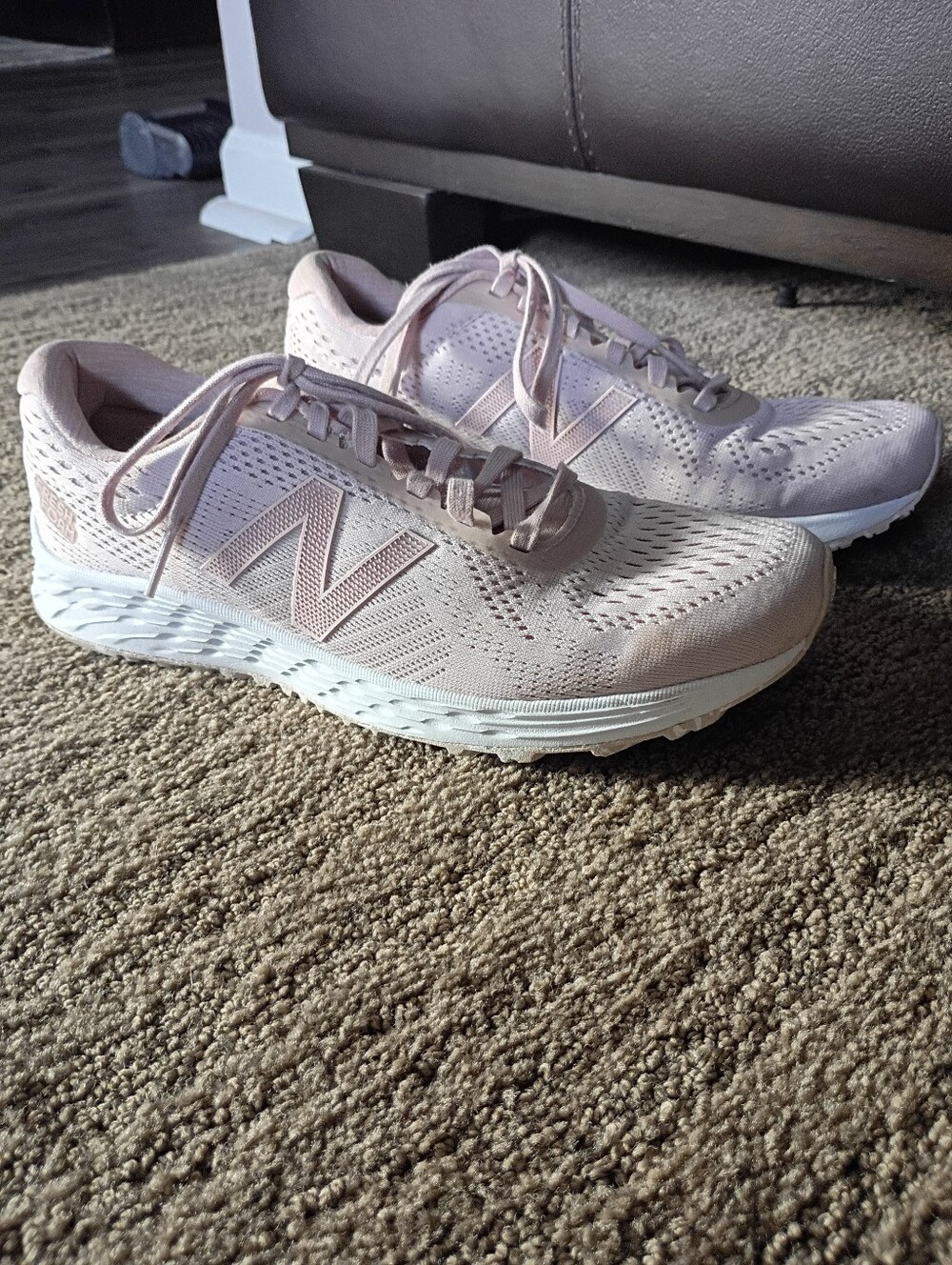 New Balance Women's Light Pink Athletic Running Shoes